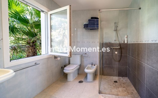 Reventa - Villa independiente - Marbella - Marbesa