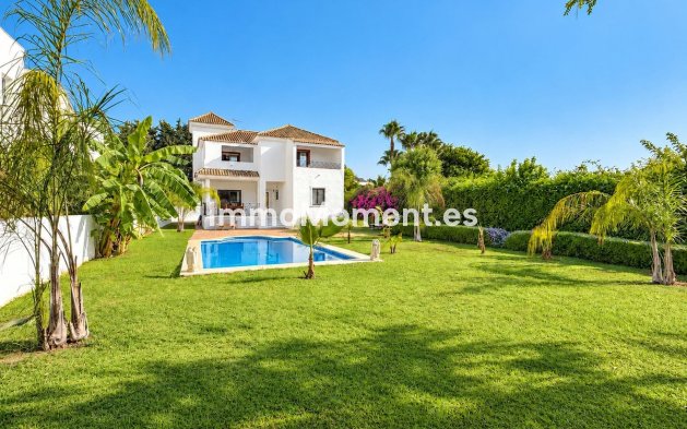 Wiederverkauf - Freistehende Villa - Marbella - Guadalmina Baja