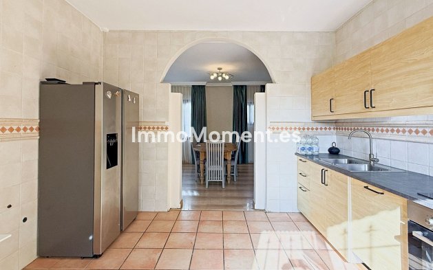 Wiederverkauf - Freistehende Villa - Marbella - Guadalmina Baja