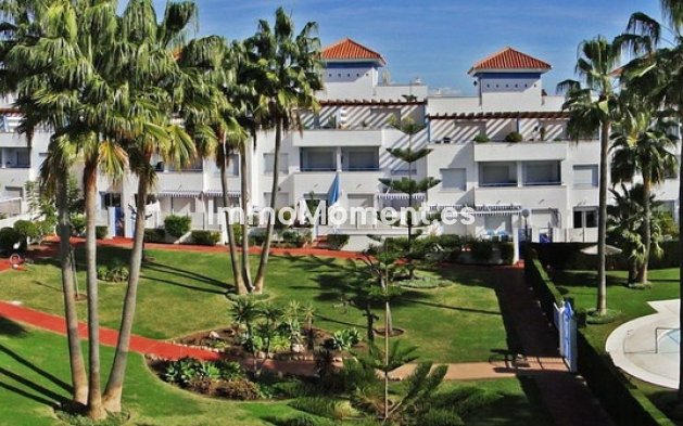 Wiederverkauf - Reihenhaus - Estepona  - Bel Air