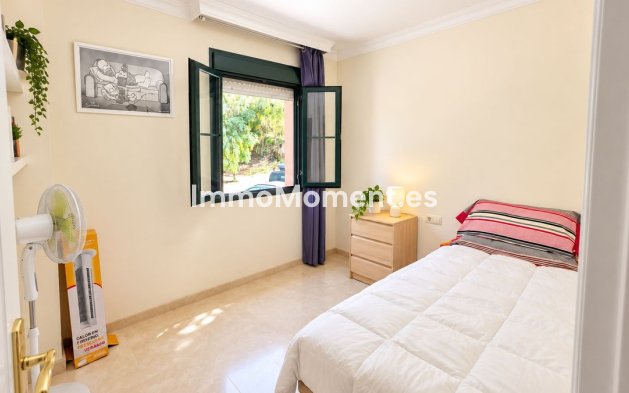 Wiederverkauf - Wohnung - Estepona  - Estepona Centro