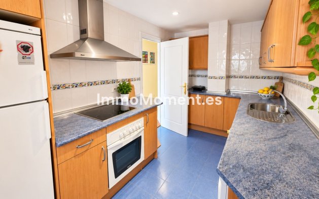 Wiederverkauf - Wohnung - Estepona  - Estepona Centro
