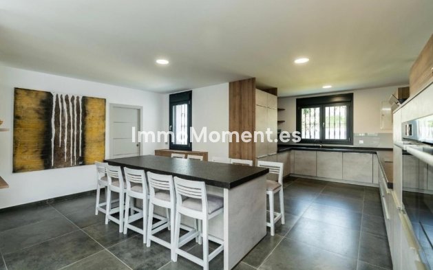 Bestaande woning - Vrijstaande villa - Marbella - Nueva Andalucía
