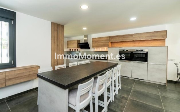 Bestaande woning - Vrijstaande villa - Marbella - Nueva Andalucía