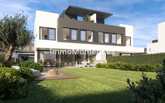 Obra nueva - Adosado - Estepona  - Estepona