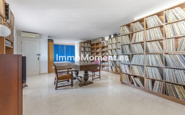 Reventa - Villa independiente - Fuengirola - Fuengirola Centro