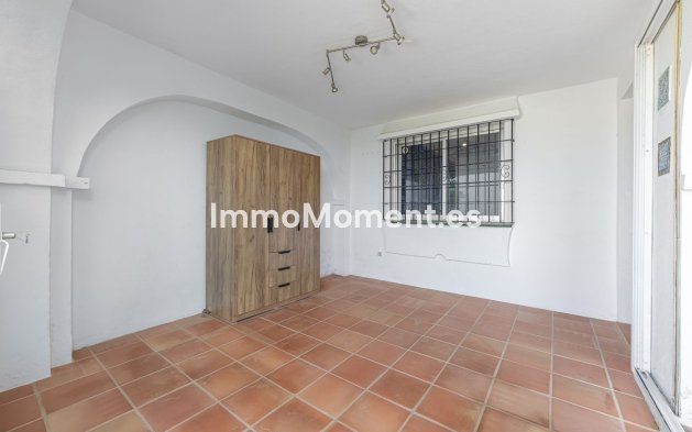 Reventa - Villa independiente - Fuengirola - Fuengirola Centro