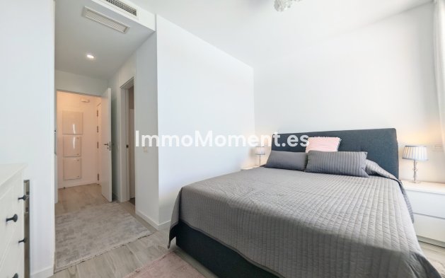 Reventa - Apartamento - Estepona  - Cancelada