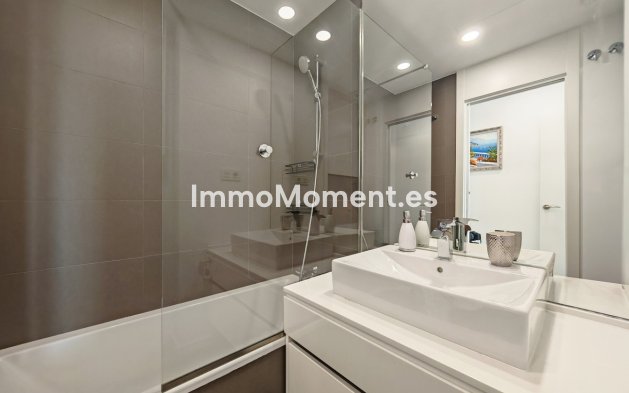 Reventa - Apartamento - Estepona  - Cancelada