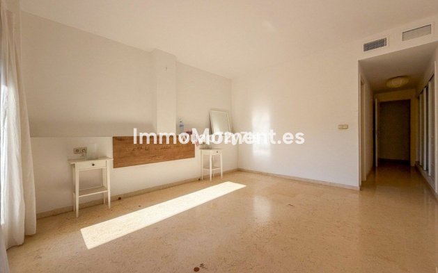 Wiederverkauf - Wohnung - Marbella - Elviria