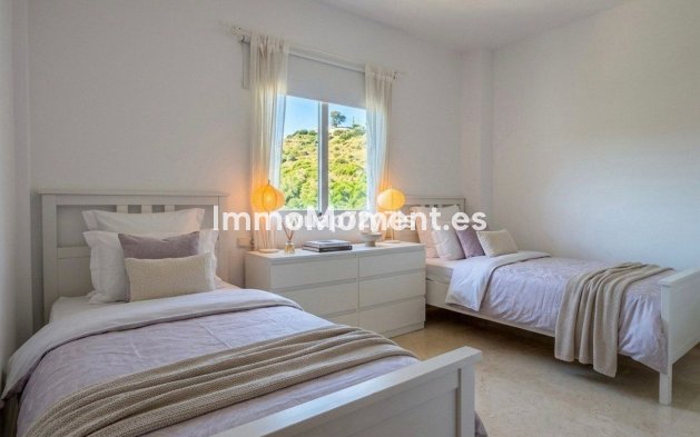 Wiederverkauf - Wohnung - Marbella - Elviria