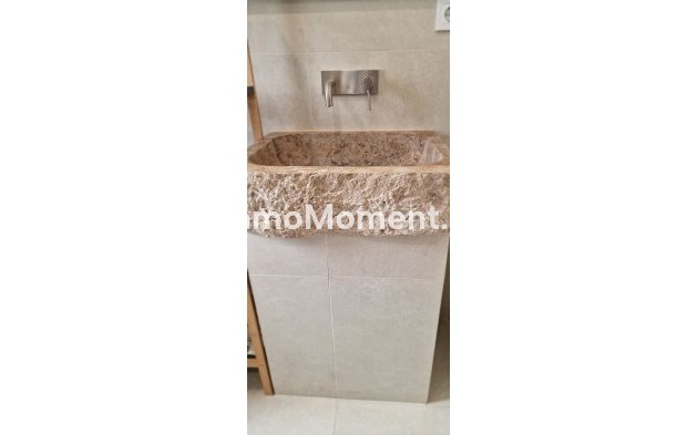 Resale - Apartment - Manilva - La Duquesa