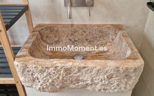 Resale - Apartment - Manilva - La Duquesa