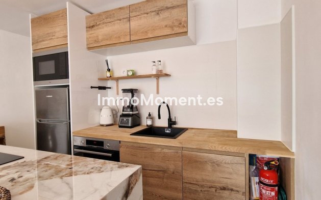 Resale - Apartment - Manilva - La Duquesa