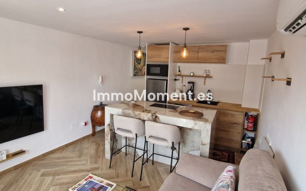 Resale - Apartment - Manilva - La Duquesa