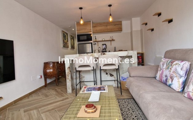Resale - Apartment - Manilva - La Duquesa