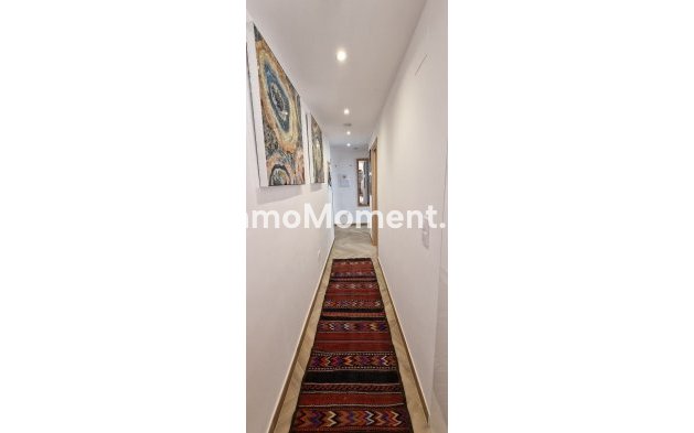 Resale - Apartment - Manilva - La Duquesa
