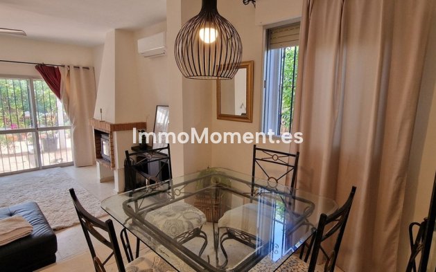 Bestaande woning - Vrijstaande villa - Manilva