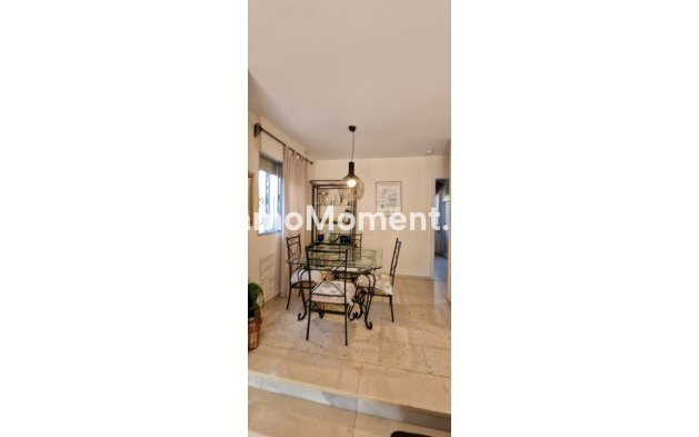 Bestaande woning - Vrijstaande villa - Manilva