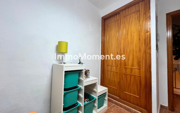 Wiederverkauf - Freistehende Villa - Benidorm - Urb Entre Naranjos