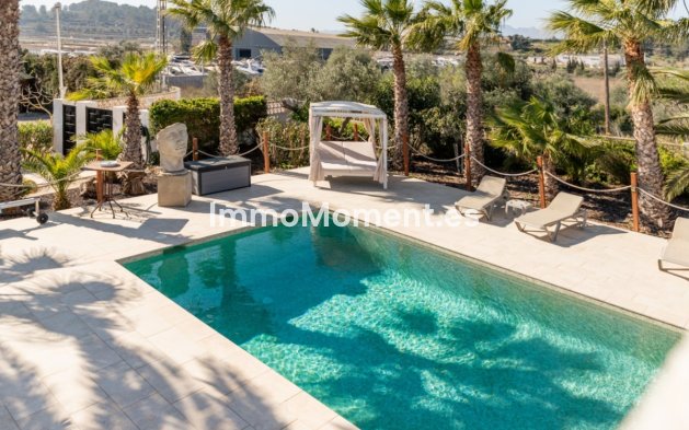 Reventa - Casa de campo - Benissa - Canor