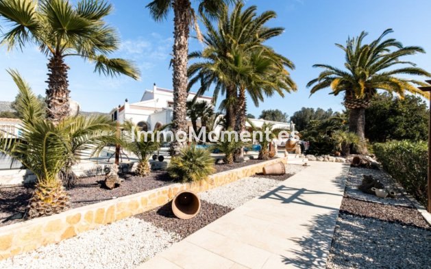 Reventa - Casa de campo - Benissa - Canor