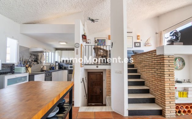 Wiederverkauf - Freistehende Villa - Estepona  - Estepona Centro