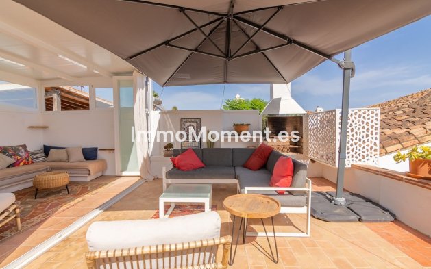 Wiederverkauf - Freistehende Villa - Estepona  - Estepona Centro
