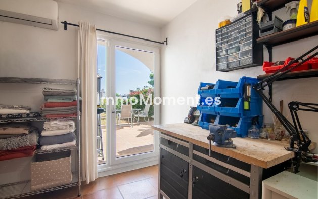 Wiederverkauf - Freistehende Villa - Estepona  - Estepona Centro