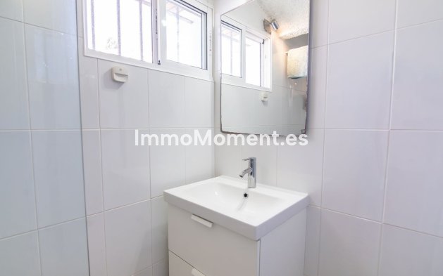 Wiederverkauf - Freistehende Villa - Estepona  - Estepona Centro