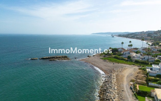 Wiederverkauf - Freistehende Villa - Estepona  - Estepona Centro