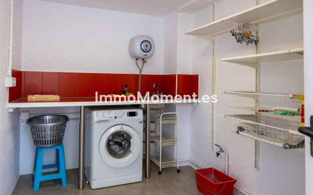 Resale - Detached villa - Fuengirola - Torreblanca