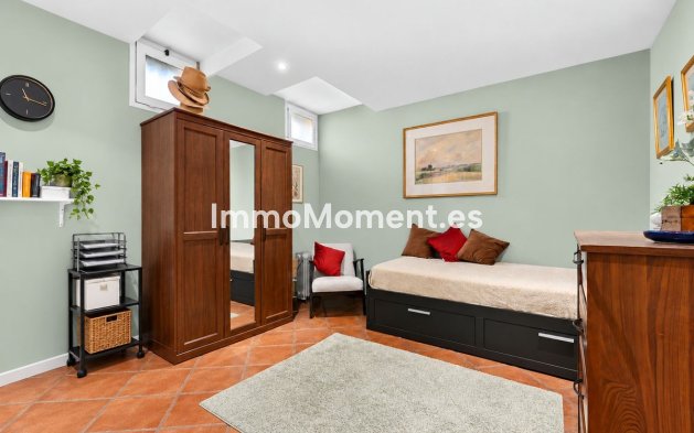 Wiederverkauf - Reihenhaus - Estepona  - Estepona Centro