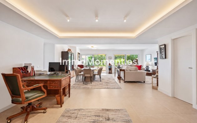 Revente - Appartement - Marbella - Guadalmina Alta