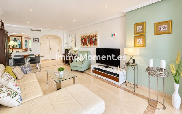 Resale - Apartment - Benahavís - Los Arqueros