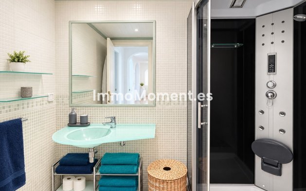 Resale - Apartment - Benahavís - Los Arqueros
