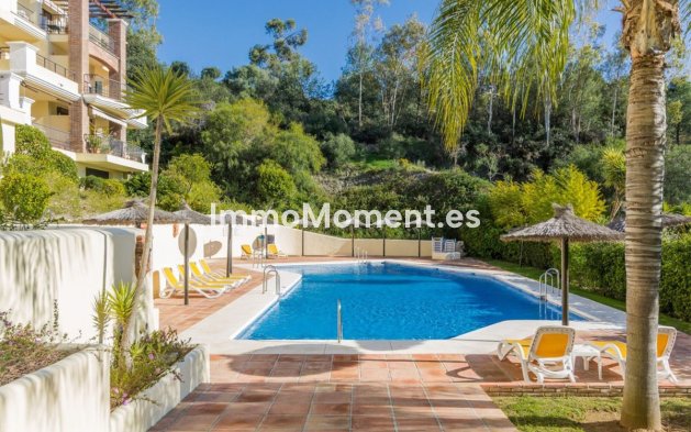 Resale - Apartment - Benahavís - Los Arqueros