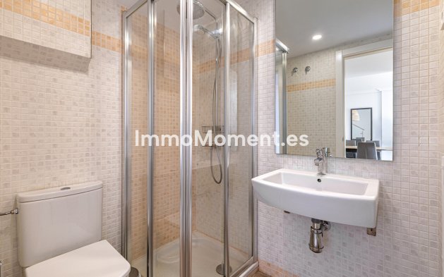 Wiederverkauf - Wohnung - Estepona  - Estepona Centro