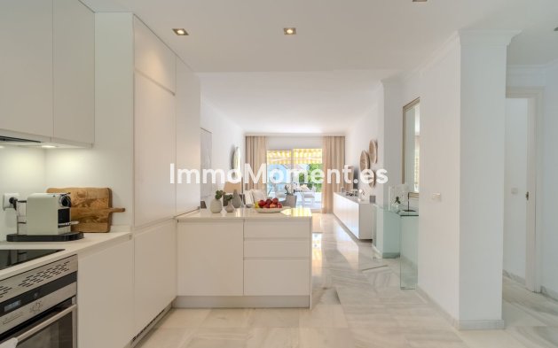 Wiederverkauf - Wohnung - Marbella - Nueva Andalucía