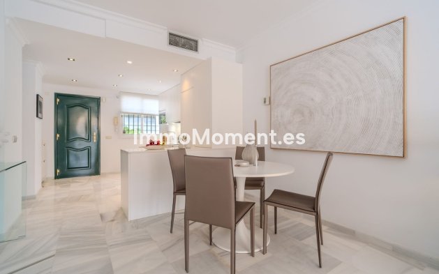 Wiederverkauf - Wohnung - Marbella - Nueva Andalucía