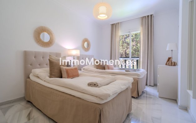 Wiederverkauf - Wohnung - Marbella - Nueva Andalucía