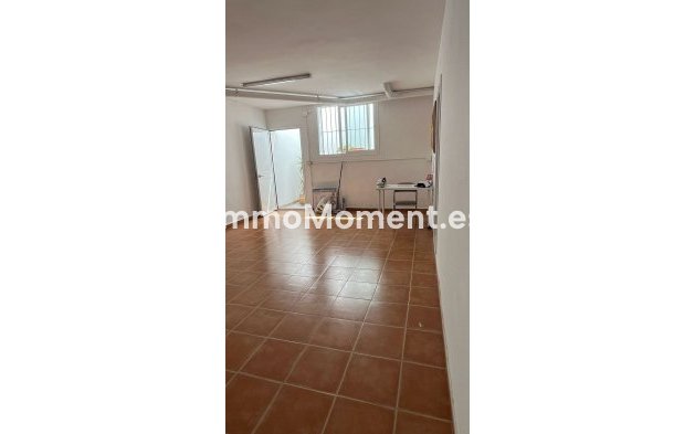 Wiederverkauf - Freistehende Villa - Mijas Costa - El Faro