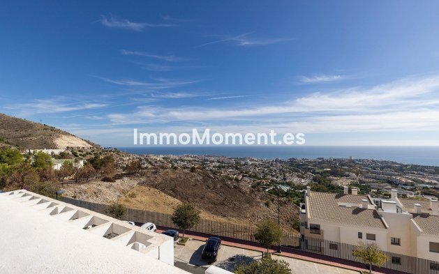 Resale - Apartment - Benalmadena - Benalmadena Centro
