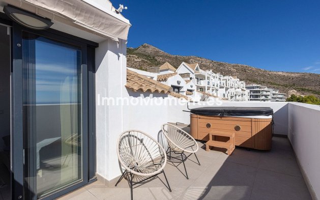 Resale - Apartment - Benalmadena - Benalmadena Centro