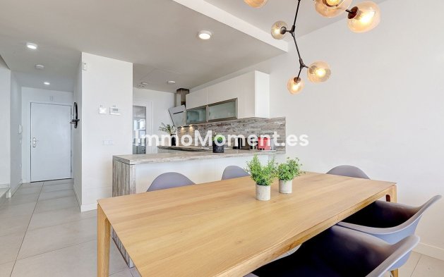 Resale - Apartment - Benalmadena - Benalmadena Centro