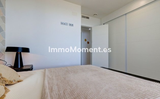 Resale - Apartment - Benalmadena - Benalmadena Centro