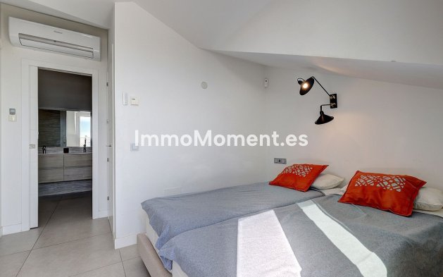 Resale - Apartment - Benalmadena - Benalmadena Centro