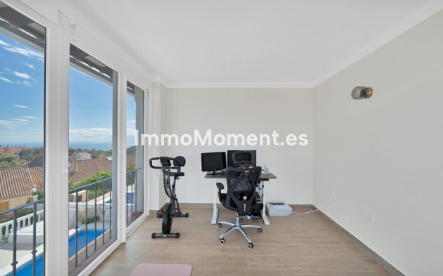 Wiederverkauf - Freistehende Villa - Marbella - La Mairena