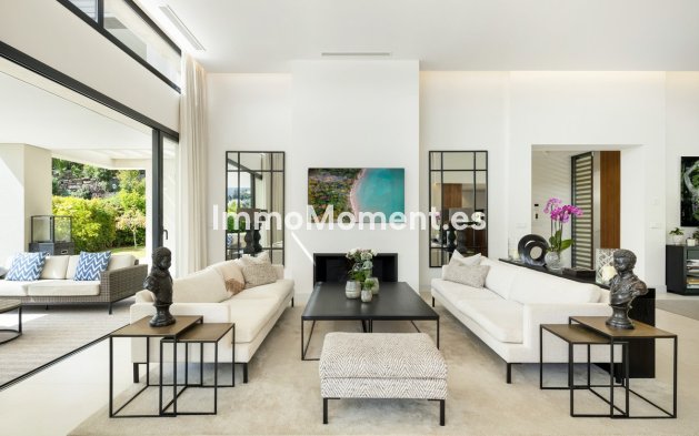 Reventa - Villa independiente - Marbella - Nueva Andalucía