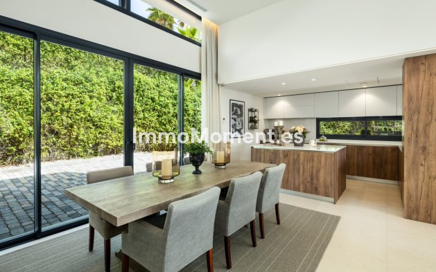 Reventa - Villa independiente - Marbella - Nueva Andalucía